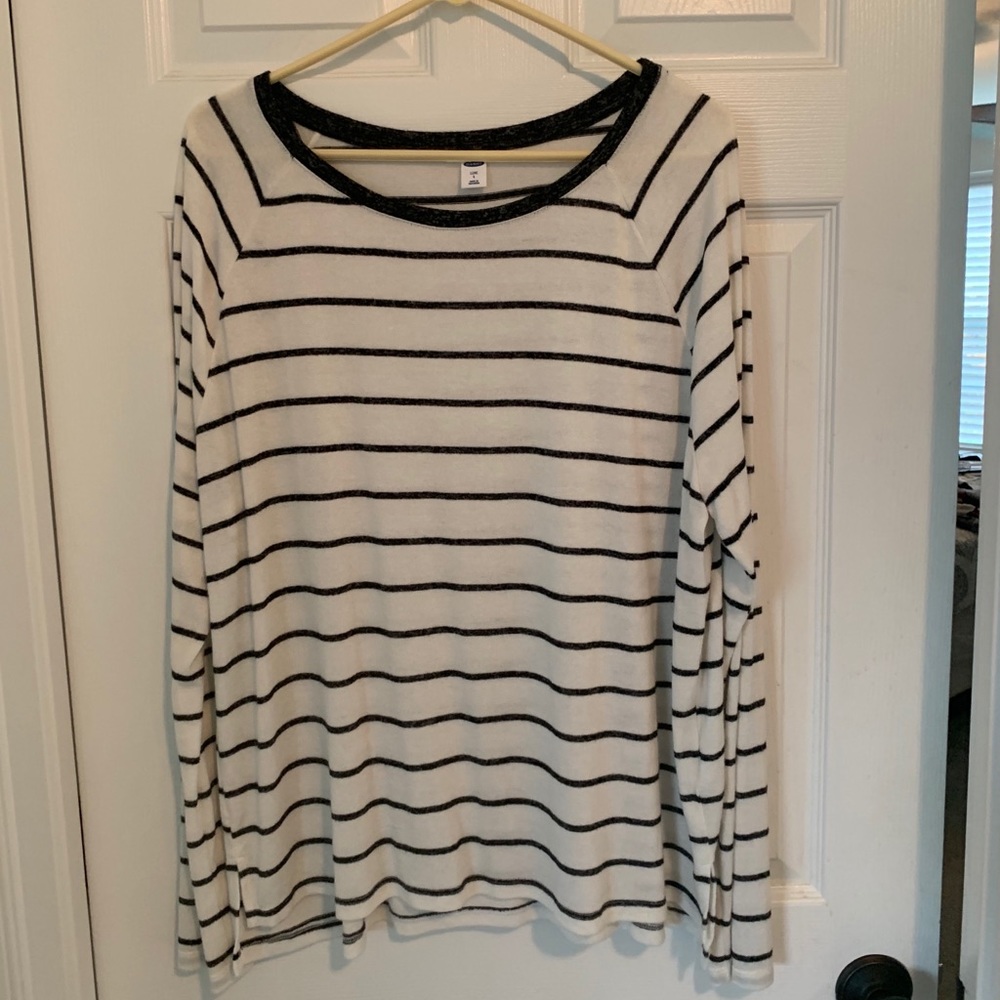 Old Navy Lightweight Sweater